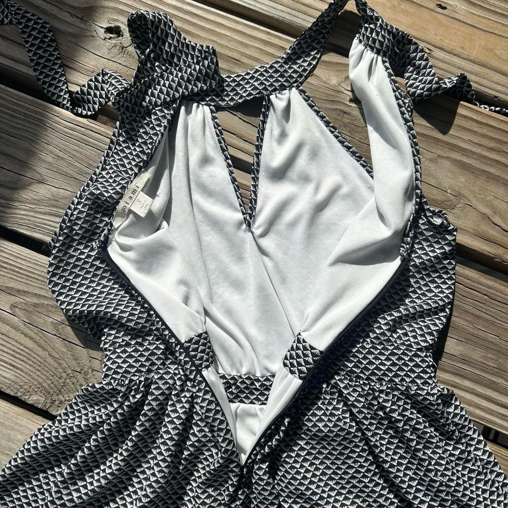 Romper - Picture 6 of 9